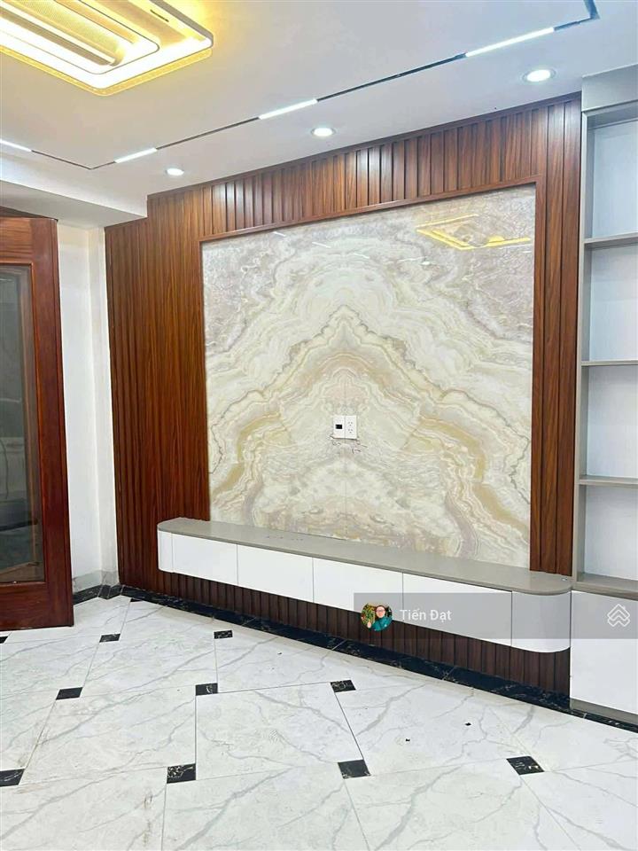 Bán nhà đường trung phụng 6 tầng thang máy ô tô 30m nhà 3 thoáng ngõ ba gác 35m2 giá 10,2 tỷ