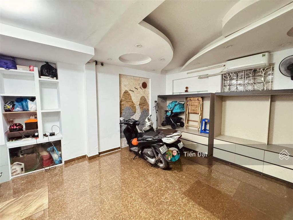 Bán nhà xã đàn ngã năm ô chợ dừa mới đẹp 10m ra phố lô góc  ngõ thông 35m2 6 tầng giá 12,3 tỷ