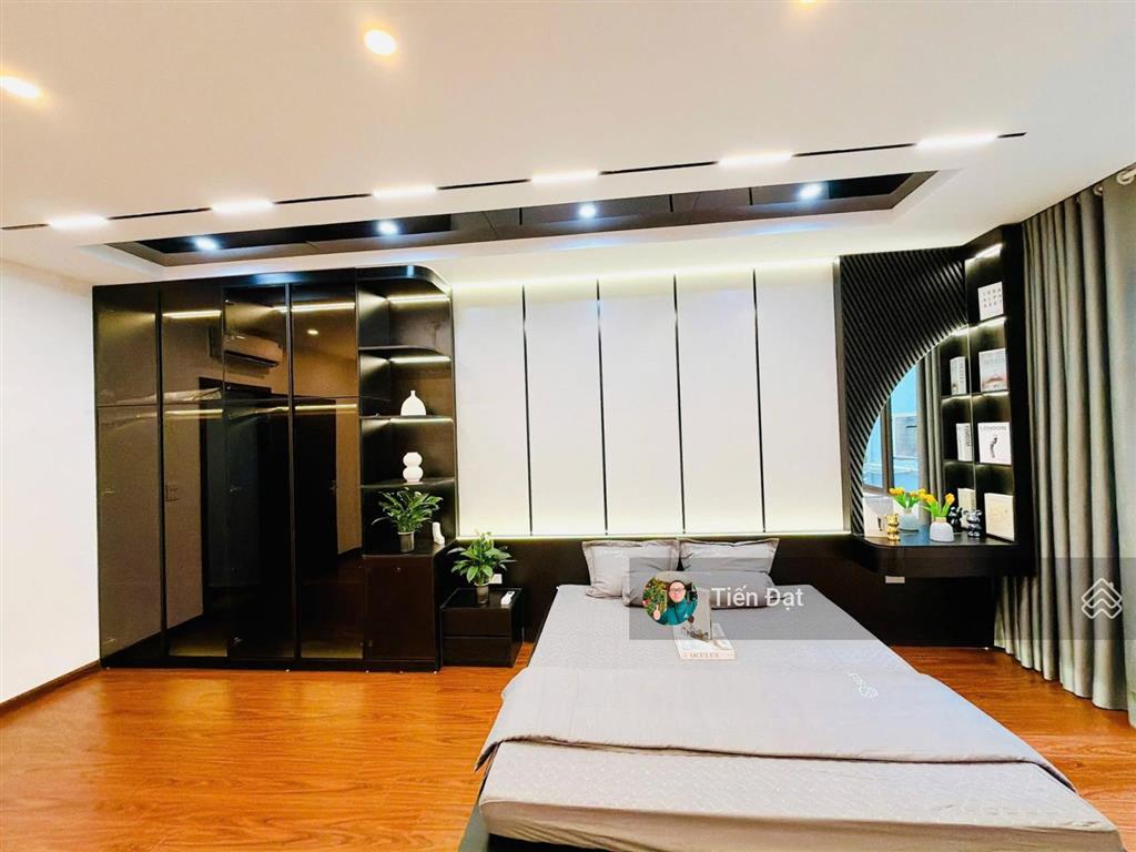 Bán nhà đường thịnh quang thái thịnh, 36m2, nhà 4t, mặt tiền 3,8m, giá 9,5 tỷ,3pn full nội thất xịn
