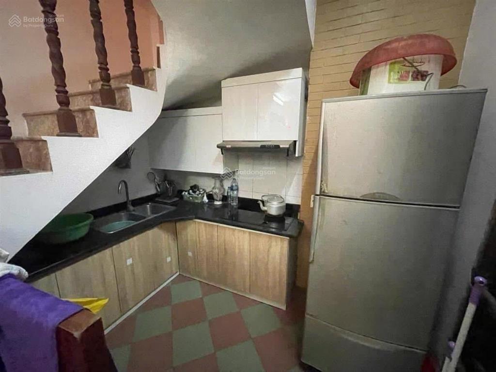 Bán nhà đường nguyễn chí thanh đống đa  lô góc  ngõ nông thoáng  nhà đẹp  30m2 6t  giá 9,2 tỷ