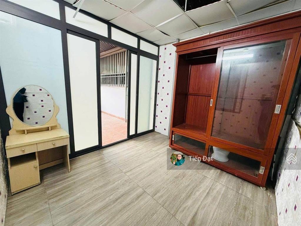 Bán nhà phố hồ đắc di đống đa42m x 6 tầng 30m ra ô tô dân xây mtx5,3m  giá 12,2 tỷ  a đạt