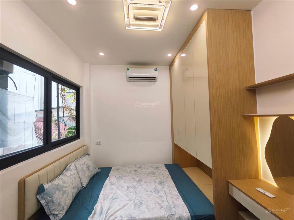 Bán nhà phố khâm thiên, trung tâm đống đa dt 23mx5t, full nội thất, 40m ra phố giá 5,96 tỷ  a đạt