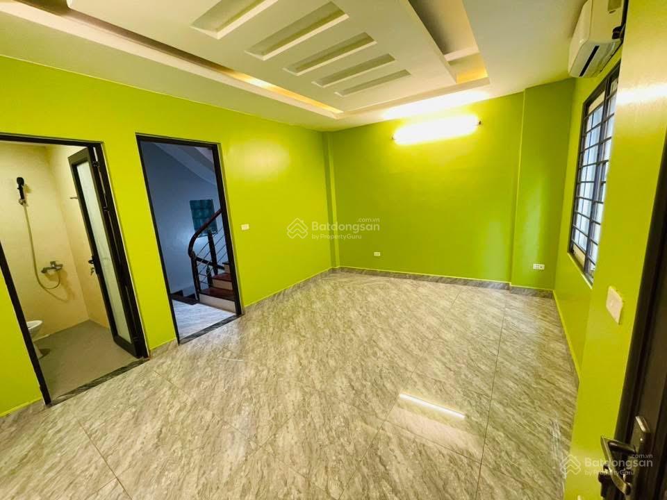 Bán nhà đội cấn, ba đình, 32m2 x 5 tầng, ngõ ba gác gần ô tô, nhà mới đẹp, giá 9.5 tỷ  anh đạt