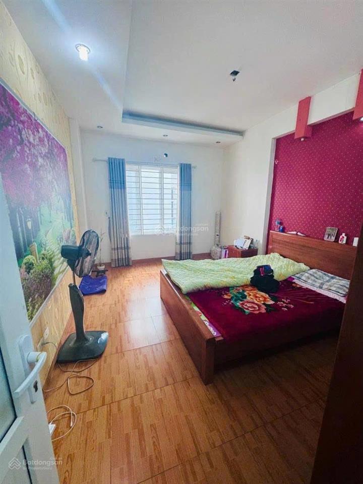 Bán nhà hoàng hoa thám 46,2m2, nhà 4 tầng, 2 thoáng sáng, full nội thất giá 10,3 tỷ có thương lượng