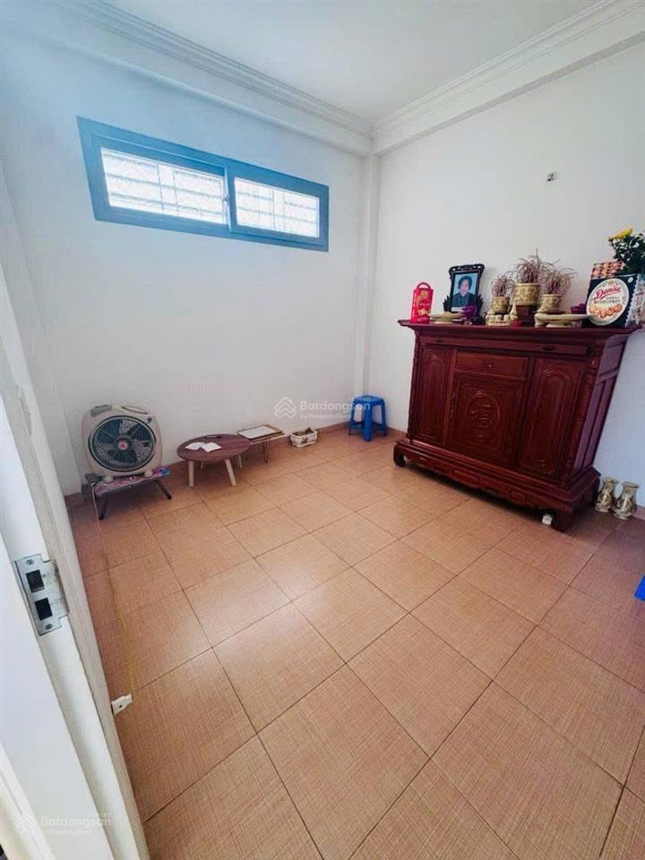 Bán nhà phố vĩnh phúc ba đình, 43m2, nhà 4 tầng dân xây, mặt tiền 3,5m, giá 10,3 tỷ có thương lượng