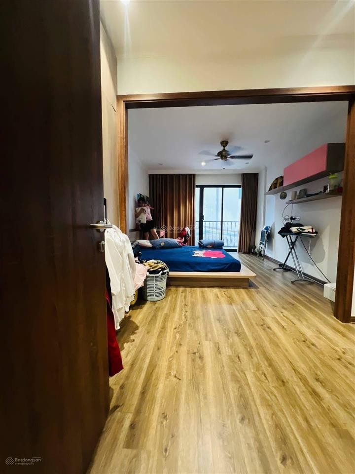 Bán nhà đội cấn ba đình ,chủ tặng nội thất cao cấp, 34m2, nhà 5 tầng, giá 7,99 tỷ  đạt 0987 396 ***