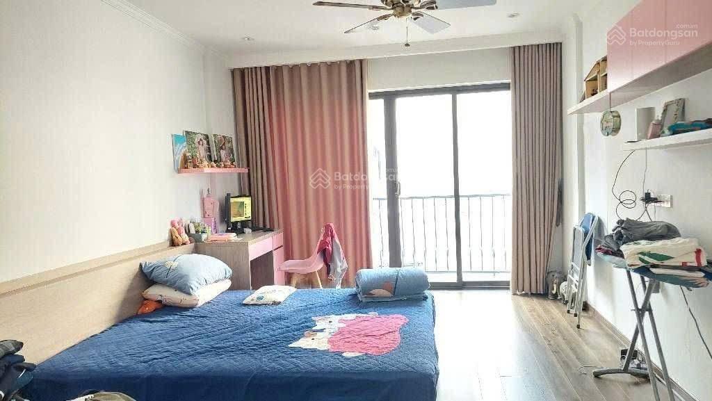 Bán nhà đội cấn ba đình ,chủ tặng nội thất cao cấp, 34m2, nhà 5 tầng, giá 7,99 tỷ  đạt 0987 396 ***