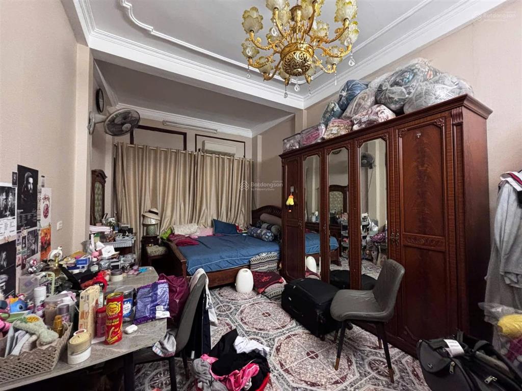 Phân lô ô tô ngõ 168 hào nam,đống đa 43,8m2, nhà 4 tầng , dân xây kcbt, giá 15,3 tỷ có thương lượng
