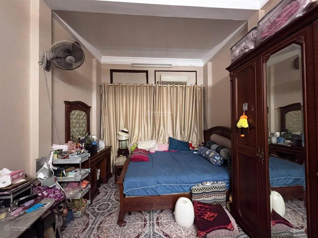 Phân lô ô tô ngõ 168 hào nam,đống đa 43,8m2, nhà 4 tầng , dân xây kcbt, giá 15,3 tỷ có thương lượng