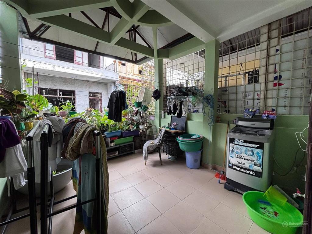 Phân lô ô tô ngõ 168 hào nam,đống đa 43,8m2, nhà 4 tầng , dân xây kcbt, giá 15,3 tỷ có thương lượng