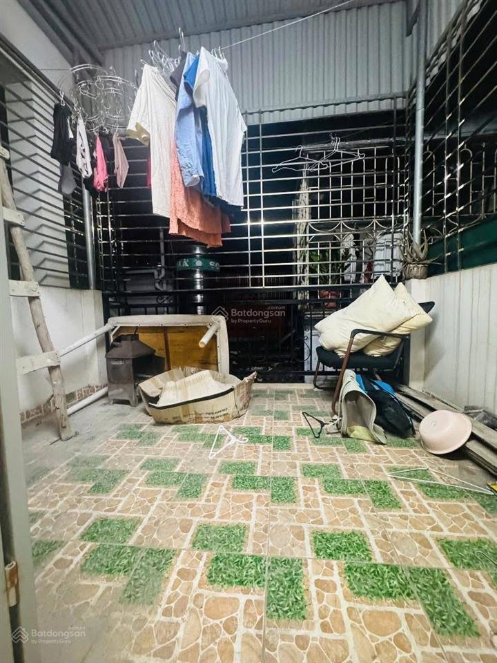 Bán nhà đê la thành, đống đa, 30,8m2, nhà 5 tầng, ngõ thông, ô tô 10m, full nội thất giá 9,3 tỷ.