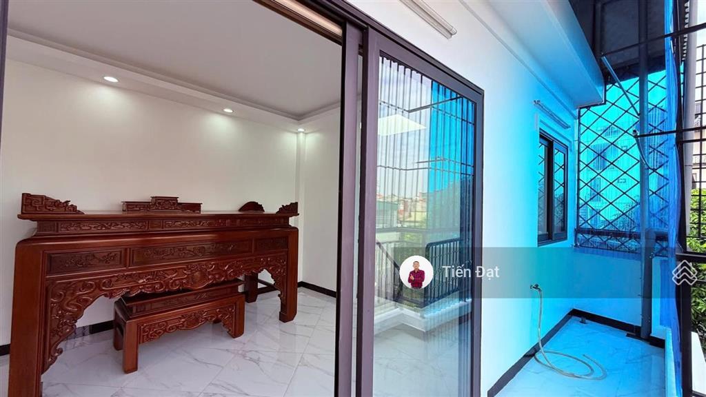Bán nhà phố văn cao thông ra hoàng hoa thám, trung tâm ba đình, nhà mới đẹp ở ngay, sát hồ tây