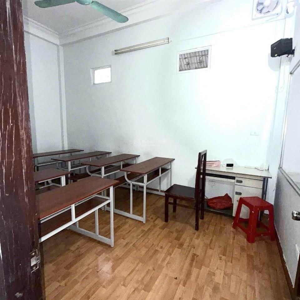 Bán nhà riêng la thành, phường giảng võ, 62m2, nhà 4 tầng, dân xây, ô tô đỗ, mt 5,2m, giá 14 tỷ