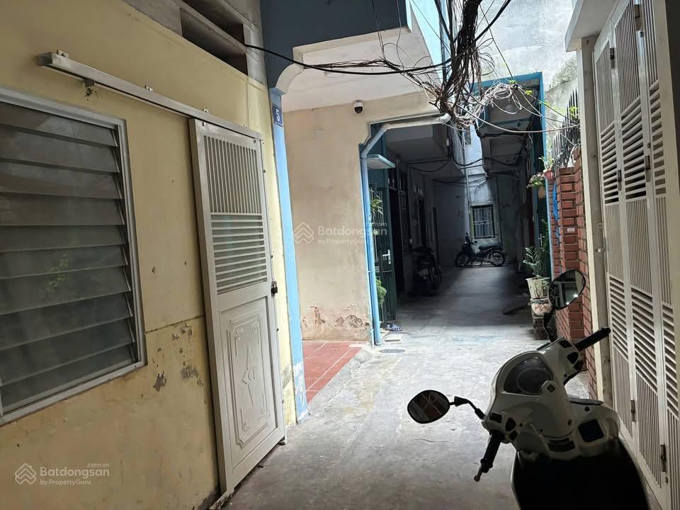 Bán nhà phố hào nam đống đa, 3 tầng,đầy đủ công năng ,38m2 giá 6,3 tỷ có thương lượng  0987 396 ***