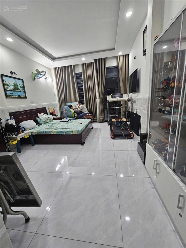 Bán nhà 4 tầng tuyệt đẹp 80m2, ngay cư xá ngân hàng  trần xuân soạn, quận 7, giá mềm