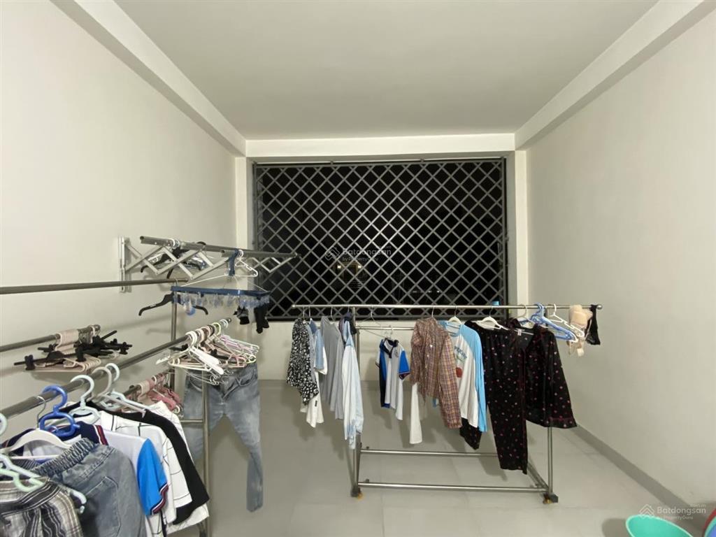 Bán nhà 4 tầng tuyệt đẹp 80m2, ngay cư xá ngân hàng  trần xuân soạn, quận 7, giá mềm