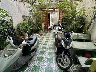 Bán nhà to đẹp có sân vườn, 83,6 m2, huỳnh tấn phát ngay đoạn kcx tân thuận, quận 7, giá rất mềm