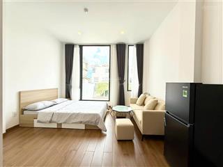 Cho thuê chdv 40m2 ở nguyễn hữu cảnh q. bình thạnh gần ngã tư hàng xanh full nội thất cửa sổ thoáng