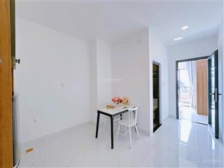 Cho thuê căn hộ dịch vụ 40m2 1pn ở phan xích long q. phú nhuận gần quận 1 5p đi xe