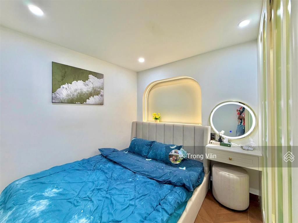 Hẻm 4m sát mặt tiền khu phan xích long  nhà đẹp 4 tầng 4pn. chỉ 7,6 tỷ
