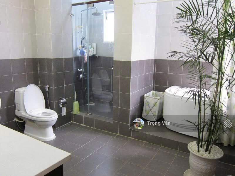 Căn góc mặt đường số 10m ngay tân vĩnh  6 tầng  dtsd 333 m². 18 tỷ
