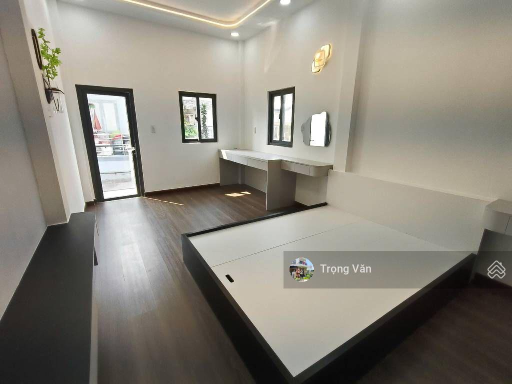 Cách 15m ra mặt tiền bờ kè hoàng sa  hẻm trước nhà 4m  căn góc 38,1m². chỉ 6,68 tỷ