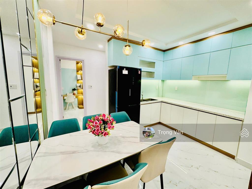 Nhà mới 2 mặt hẻm trước sau  sổ 54,5m²  hẻm xe hơi chạy thông. chỉ 9,8 tỷ