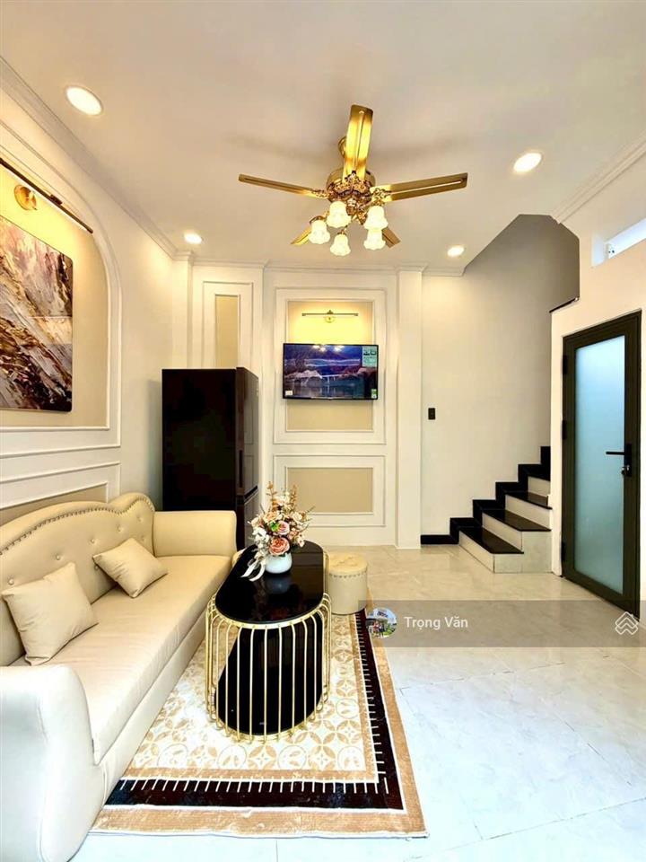 Chỉ 4,79 tỷ  hẻm trước nhà 4,5m  không lộ giới  nhà 4 tầng btct lung linh