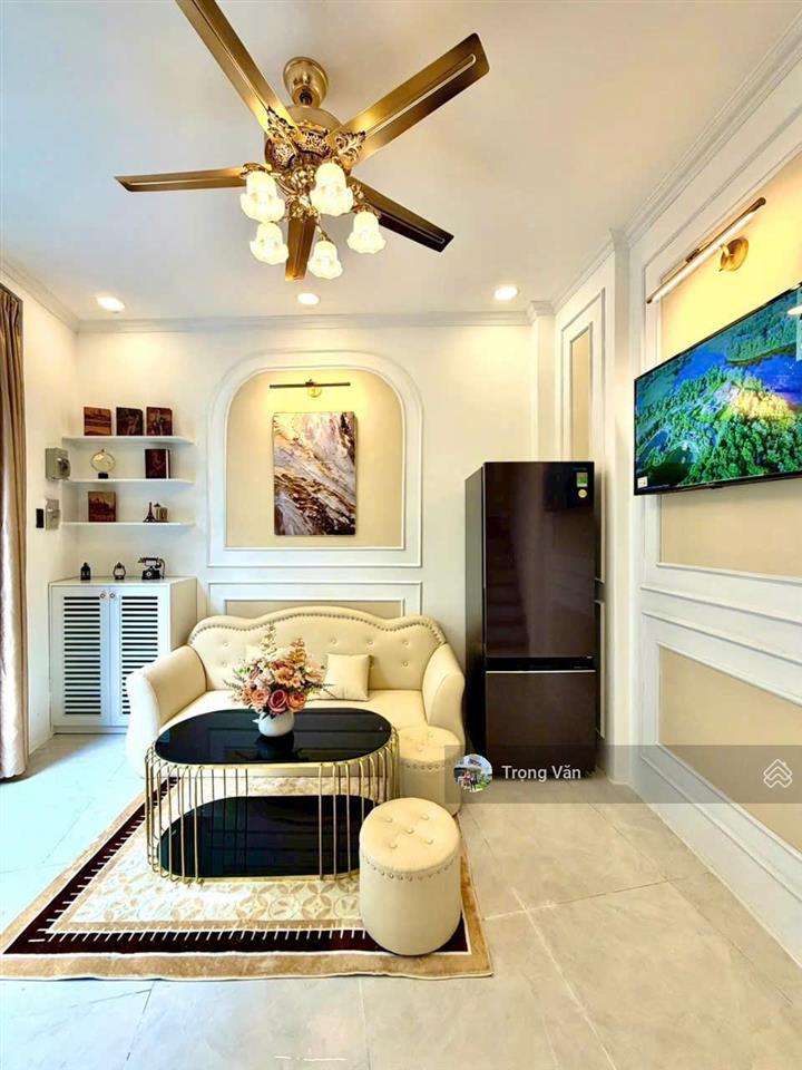 Chỉ 4,79 tỷ  hẻm trước nhà 4,5m  không lộ giới  nhà 4 tầng btct lung linh