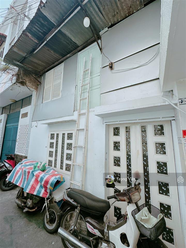 Nhà c4 sổ 39,9m² (4,33 x 9)  đất dân cư  hẻm 3m nguyễn đình chính. chỉ 4,9 tỷ