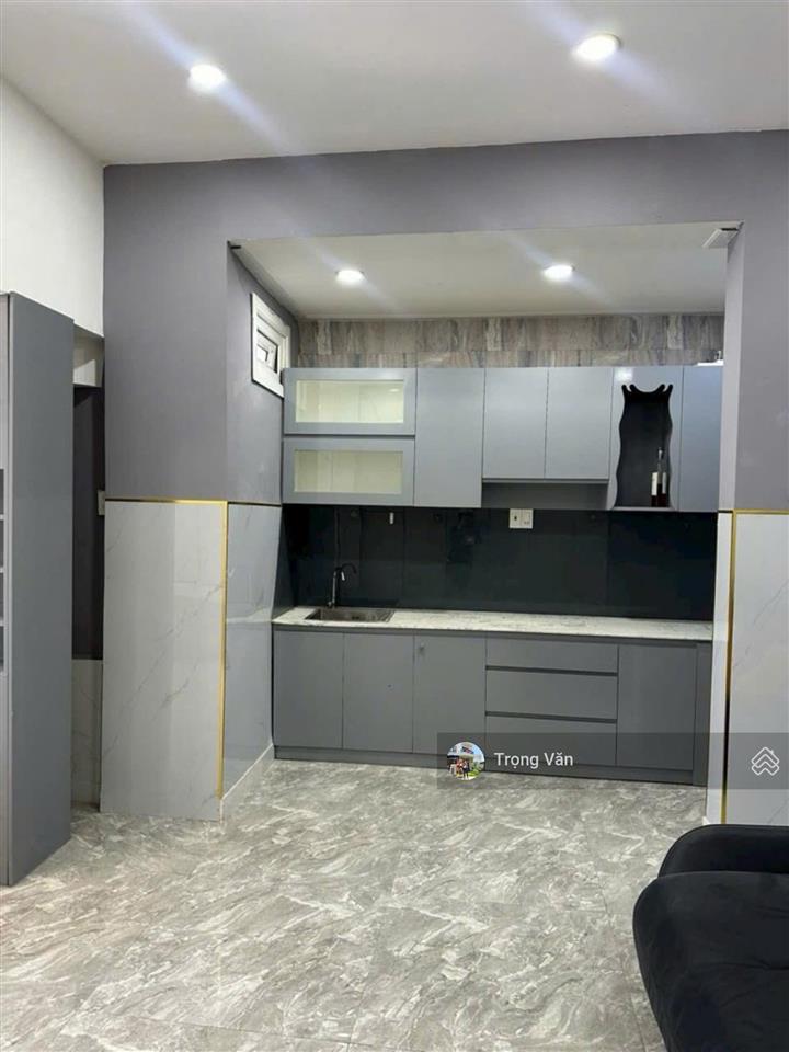 Chỉ 12,8 tỷ  trước nhà 5m  sát mt an dương vương giáp q1  diện tích lớn  nhà 3 tầng 5pn 4wc