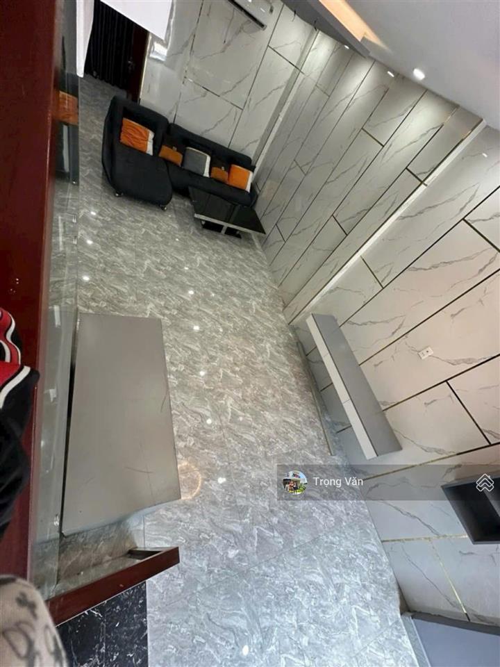 Chỉ 12,8 tỷ  trước nhà 5m  sát mt an dương vương giáp q1  diện tích lớn  nhà 3 tầng 5pn 4wc