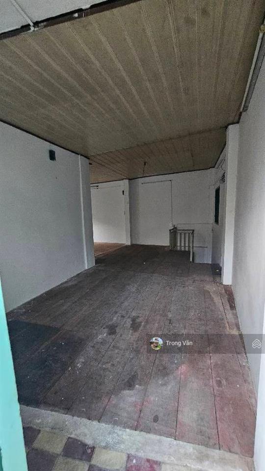 Chỉ 4,89 tỷ  nhà mặt đường chiến thắng  sổ 69,3m²  sửa mới cho thuê được 6pn