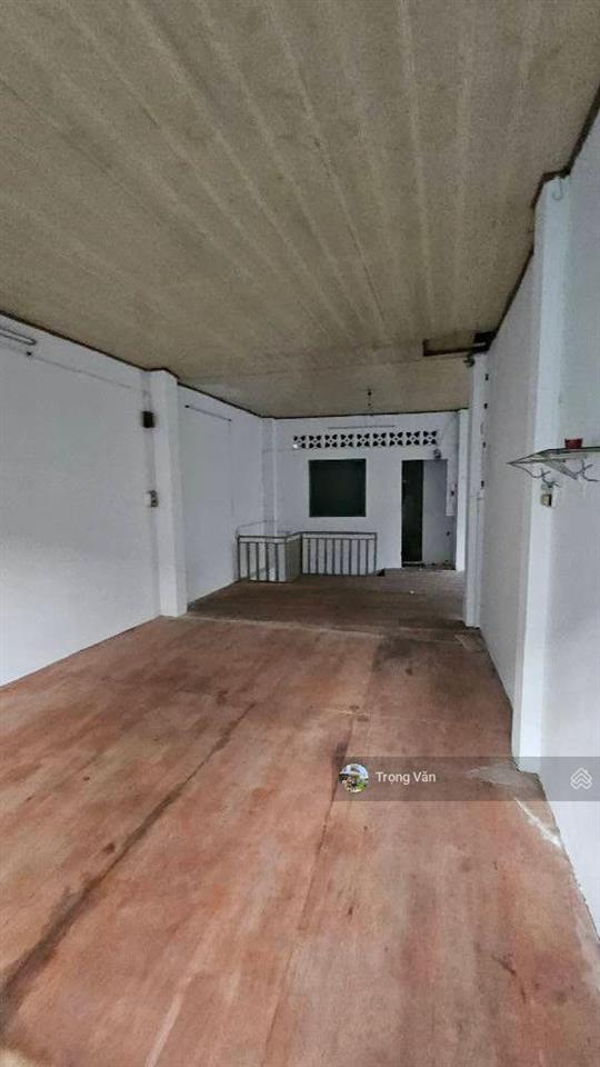 Chỉ 4,89 tỷ  nhà mặt đường chiến thắng  sổ 69,3m²  sửa mới cho thuê được 6pn