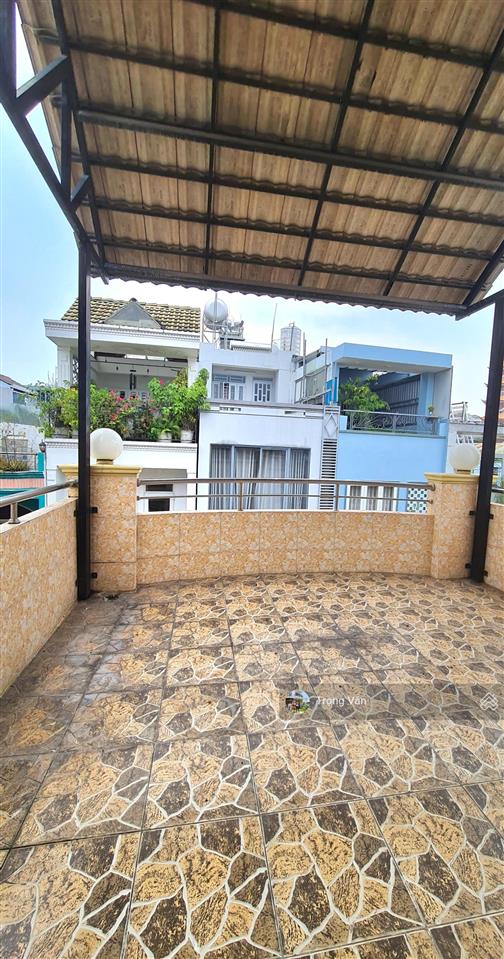 Chỉ 10,2 tỷ  nhà 5 tầng  mặt đường số 8,5m ngay tân vĩnh  xe hơi ngủ thoải mái