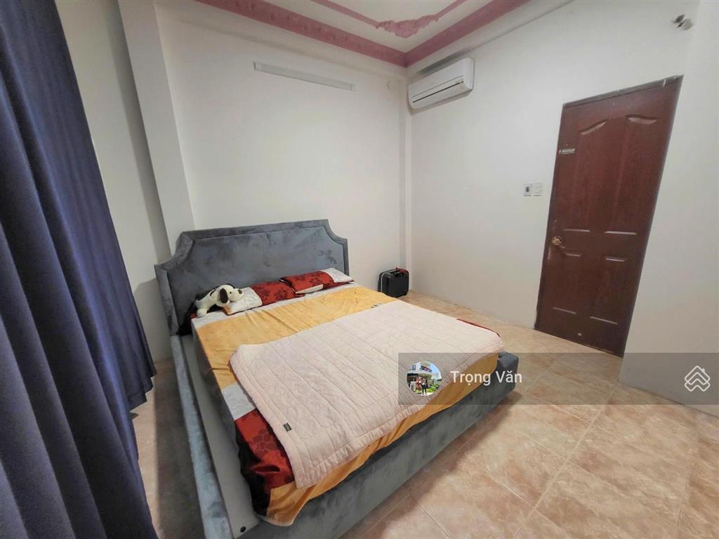 Chỉ 10,2 tỷ  nhà 5 tầng  mặt đường số 8,5m ngay tân vĩnh  xe hơi ngủ thoải mái