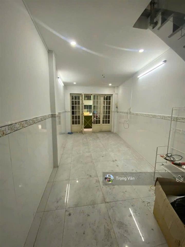 Giá tốt 5,6 tỷ  hẻm 3,5m ngô gia tự  sổ 40,9m² (3,3x13,4m) đất dân cư hiện hữu
