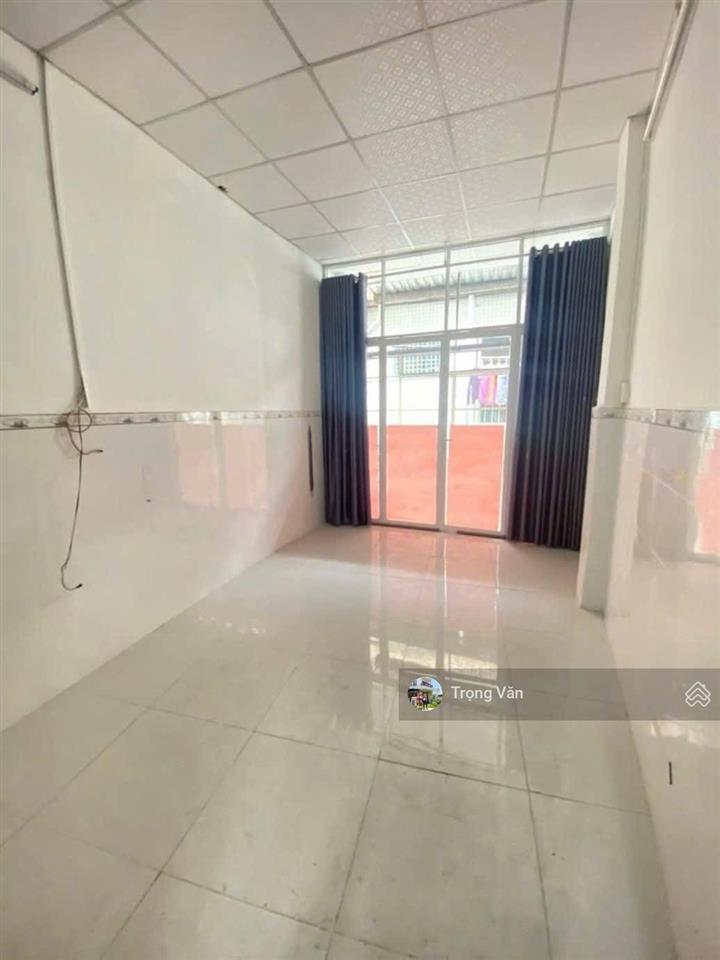 Giá tốt 5,6 tỷ  hẻm 3,5m ngô gia tự  sổ 40,9m² (3,3x13,4m) đất dân cư hiện hữu