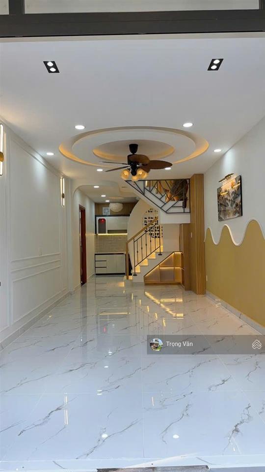 Lê hồng phong giáp q1  nhà mới 3pn 3wc  có 2 mặt hẻm  diện tích đất 40,5m². giá 7,3 tỷ