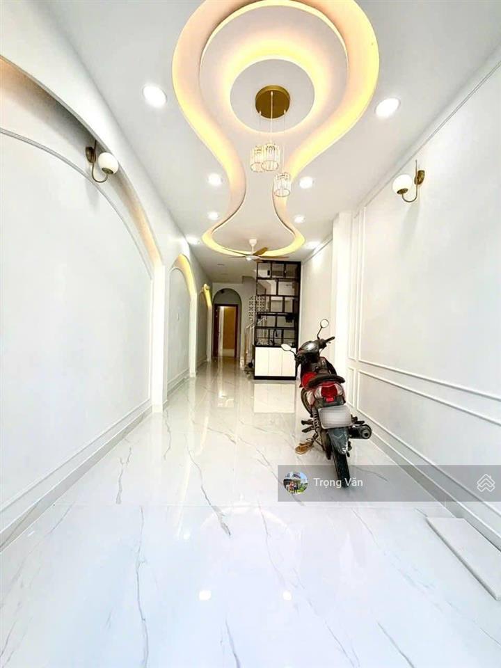 Mặt đường đoàn văn bơ  nhà mới xây 2026  sổ 57,7m². giá 9,8 tỷ