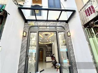 Mặt đường đoàn văn bơ  nhà mới xây 2026  sổ 57,7m². giá 9,8 tỷ