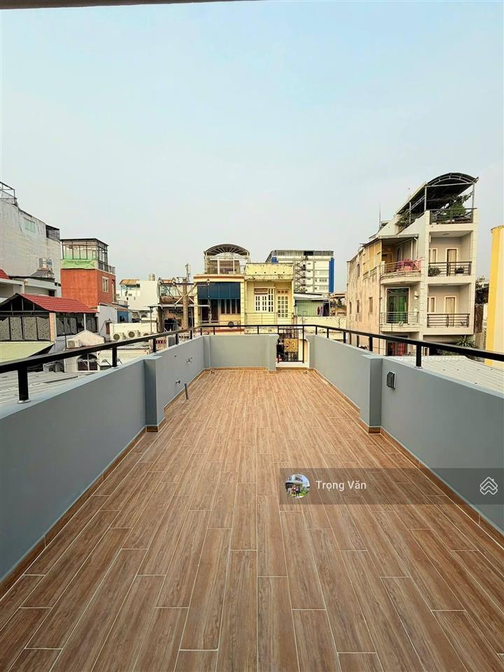 Mặt đường đoàn văn bơ  nhà mới xây 2026  sổ 57,7m². giá 9,8 tỷ