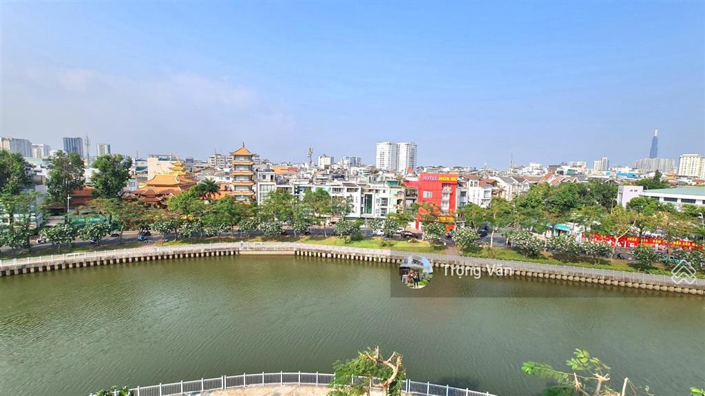 Sở hữu thế đất viên kim cương panorama 360 độ  nhà 6 tầng mặt tiền hoàng sa. giá tốt 14.8 tỷ