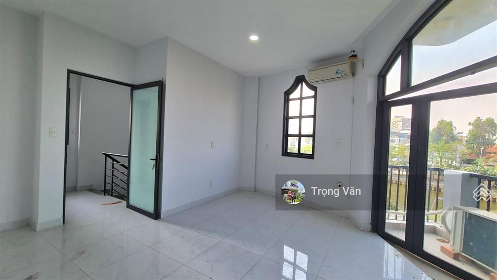 Sở hữu thế đất viên kim cương panorama 360 độ  nhà 6 tầng mặt tiền hoàng sa. giá tốt 14.8 tỷ