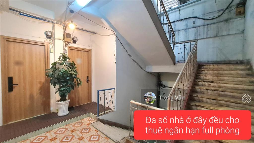 Vị trí không có căn thứ 2  view đối diện công viên 23/9  cho thuê được 120 triệu/ năm