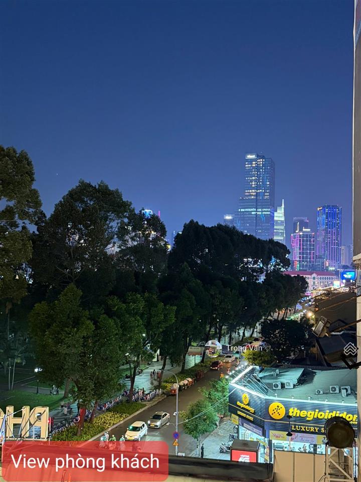 Vị trí không có căn thứ 2  view đối diện công viên 23/9  cho thuê được 120 triệu/ năm