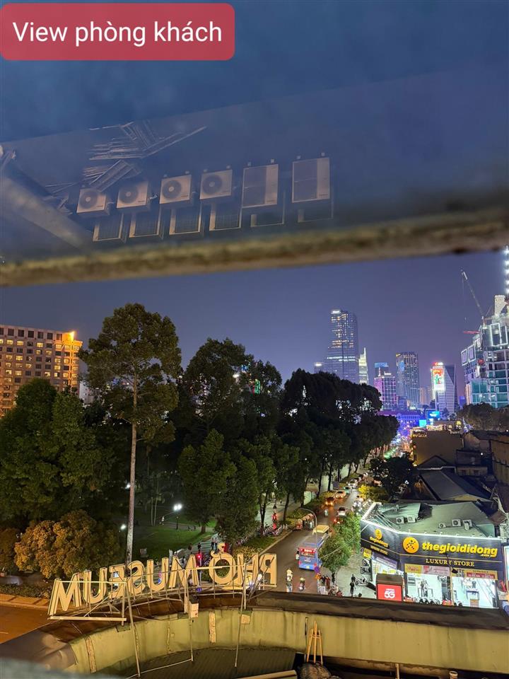 Vị trí không có căn thứ 2  view đối diện công viên 23/9  cho thuê được 120 triệu/ năm