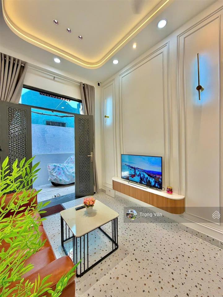 Căn góc 2 mặt  có 3pn  sổ 28,1m²  ngay huỳnh văn bánh. chỉ 5,25 tỷ