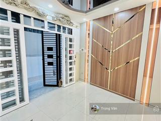 Chỉ 4,25 tỷ  ngang 6,91m  thẳng 1 trục ra mặt tiền tôn đản  nhà 4 tầng 3pn 3wc