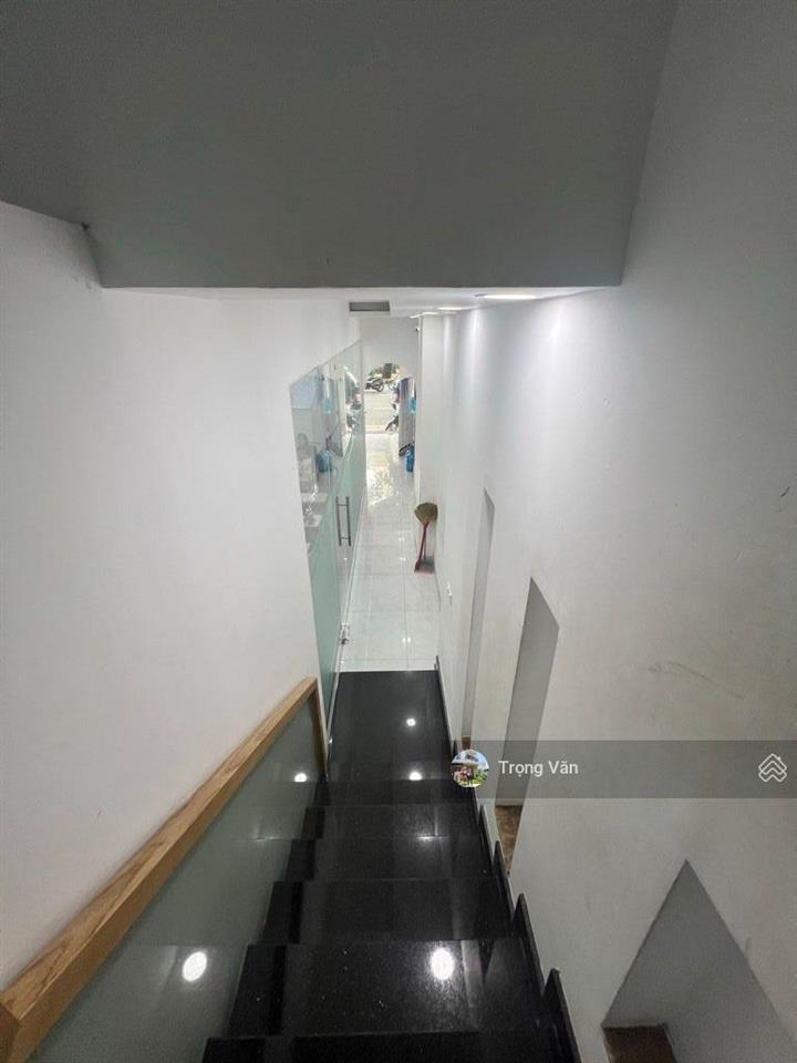 Nhà thật  chỉ 11,9 tỷ  mặt tiền võ thị sáu hiếm bán  3 tầng btct  sổ hồng 55,4m²